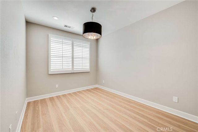 870 E Mountain Way C, Azusa, CA 91702