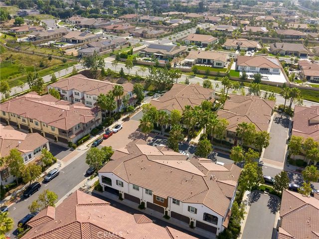 870 E Mountain Way C, Azusa, CA 91702