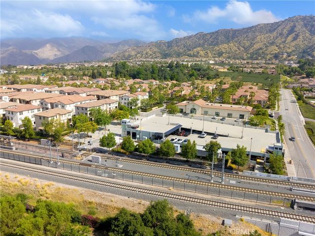 870 E Mountain Way C, Azusa, CA 91702
