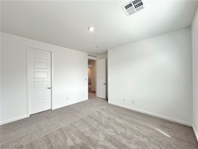 563 Mountain Robin Avenue, Henderson, NV 89011