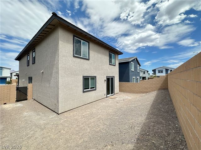563 Mountain Robin Avenue, Henderson, NV 89011