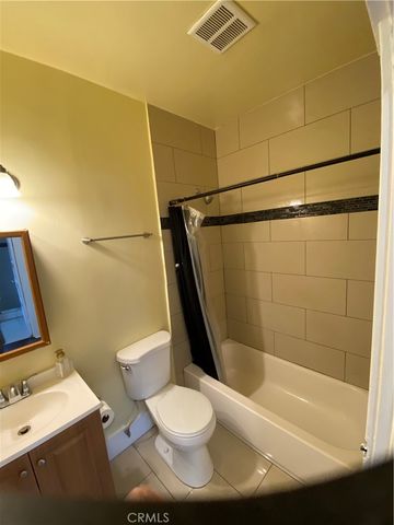 1331 Atlantic, Long Beach, CA 90813