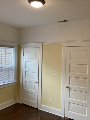 1331 Atlantic, Long Beach, CA 90813