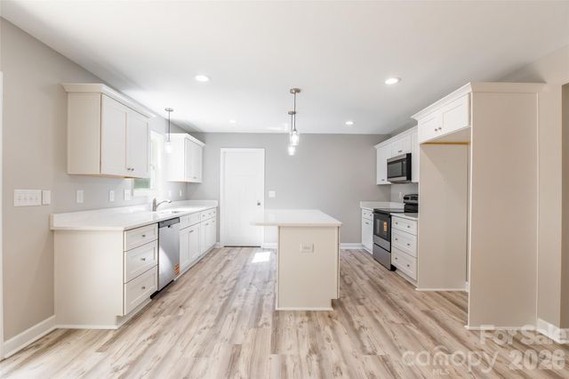 1630 Riddle Road, Clover, SC 29710