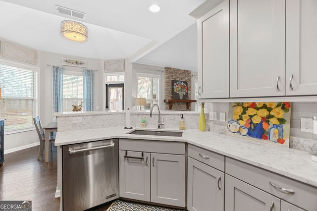 104 Stonebridge Boulevard, Newnan, GA 30265