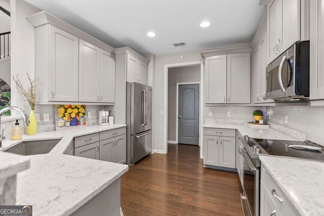 104 Stonebridge Boulevard, Newnan, GA 30265