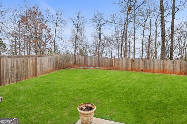 104 Stonebridge Boulevard, Newnan, GA 30265