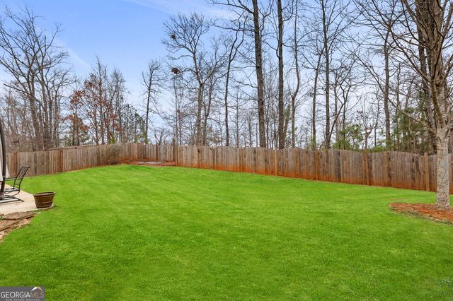 104 Stonebridge Boulevard, Newnan, GA 30265