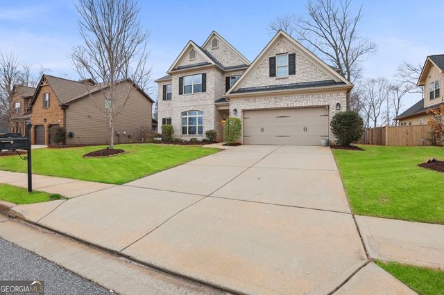 104 Stonebridge Boulevard, Newnan, GA 30265