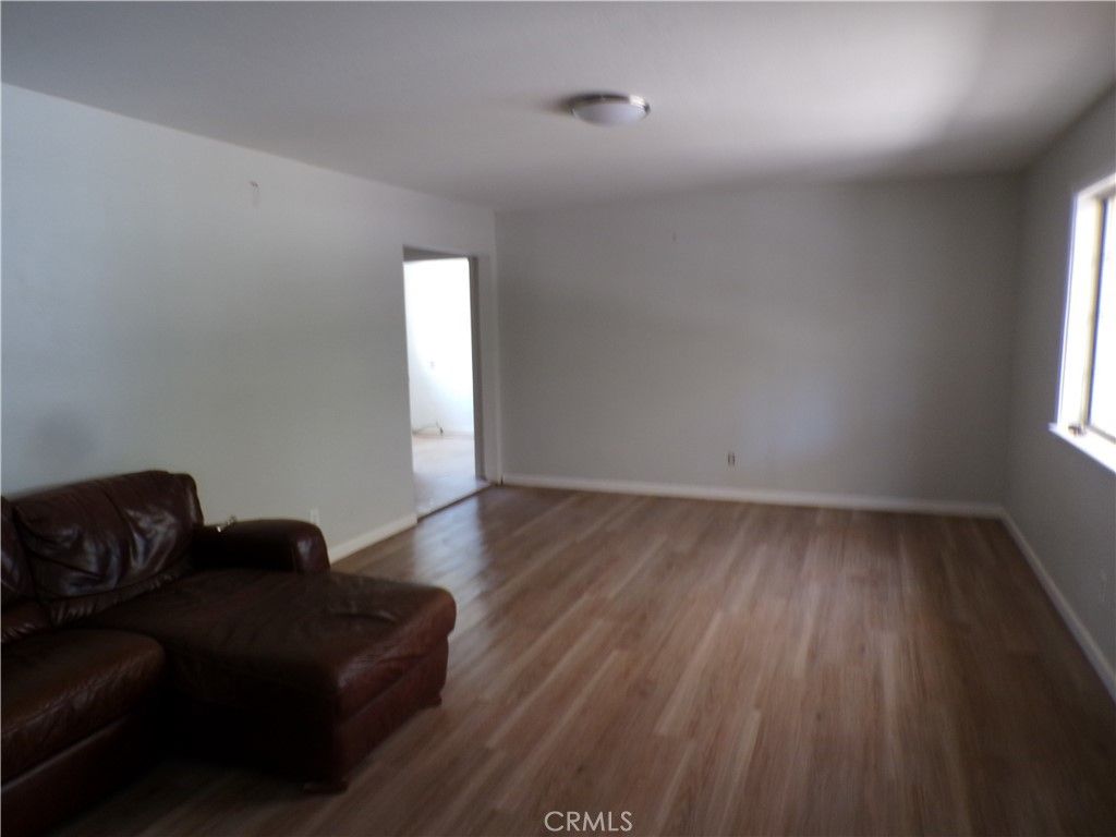 Image 7 of property listing at 5598 Brown, Clearlake, CA 95422