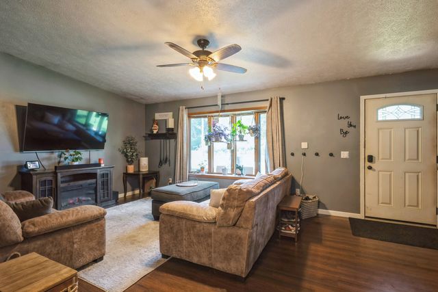 5444 10th Avenue, Moline, IL 61265