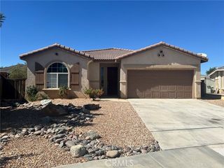 13224 Dixon, Victorville, CA 92392