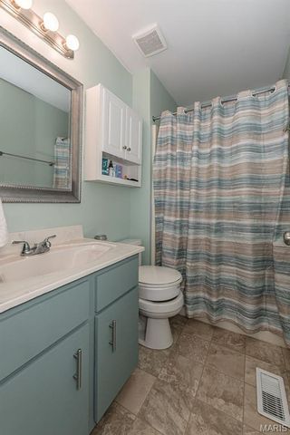 217 Lazy Hollow Court, St Peters, MO 63376