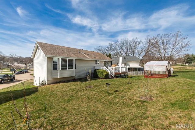217 Lazy Hollow Court, St Peters, MO 63376