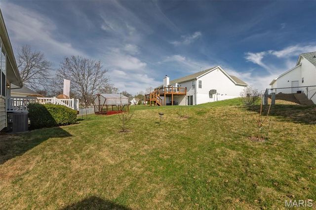 217 Lazy Hollow Court, St Peters, MO 63376