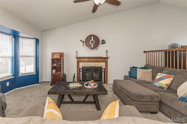 217 Lazy Hollow Court, St Peters, MO 63376