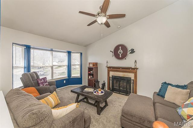 217 Lazy Hollow Court, St Peters, MO 63376