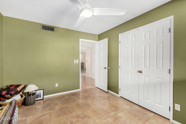 6901 N Montezuma Drive, Tucson, AZ 85718