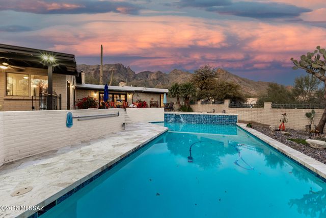 6901 N Montezuma Drive, Tucson, AZ 85718