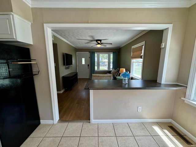 823 Northwood Drive, South Bend, IN 46617
