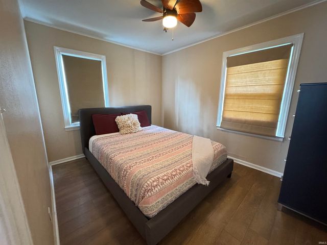 823 Northwood Drive, South Bend, IN 46617