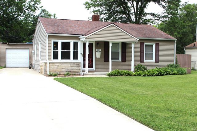 823 Northwood Drive, South Bend, IN 46617