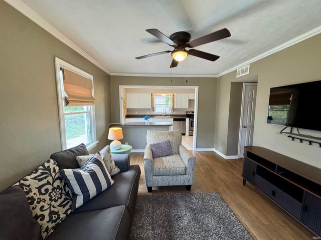 823 Northwood Drive, South Bend, IN 46617