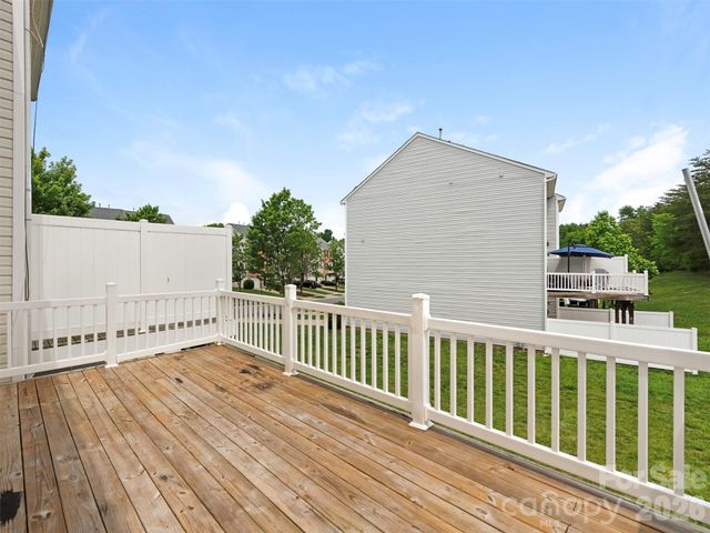 980 Tiger Lane, Charlotte, NC 28262