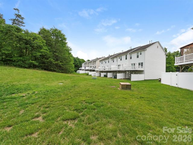 980 Tiger Lane, Charlotte, NC 28262