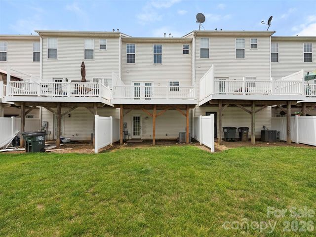 980 Tiger Lane, Charlotte, NC 28262