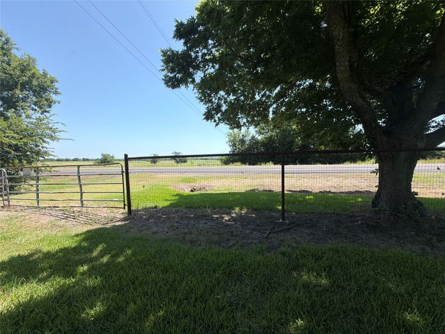 1370 Highway 34 N, Greenville, TX 75401