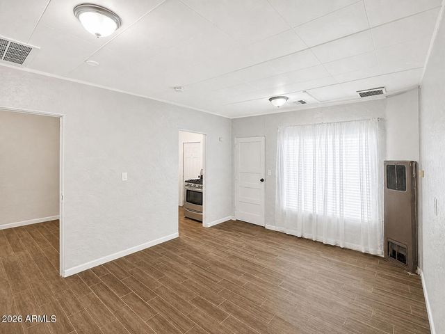 5913 W PALMAIRE Avenue B, Glendale, AZ 85301