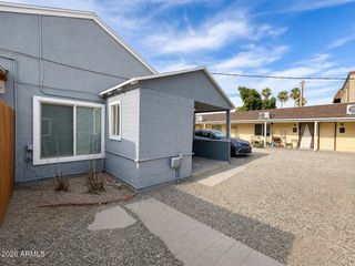5913 W PALMAIRE Avenue B, Glendale, AZ 85301