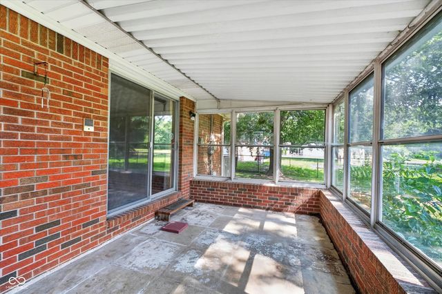7301 S Franklin Road, Indianapolis, IN 46259