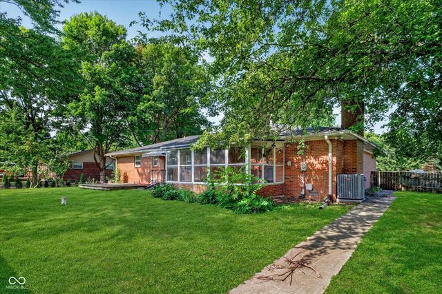 7301 S Franklin Road, Indianapolis, IN 46259