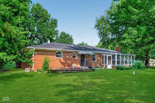 7301 S Franklin Road, Indianapolis, IN 46259