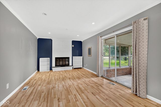 7301 S Franklin Road, Indianapolis, IN 46259