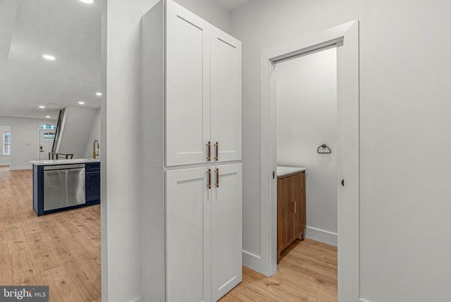 4942 SANSOM ST, Philadelphia, PA 19139
