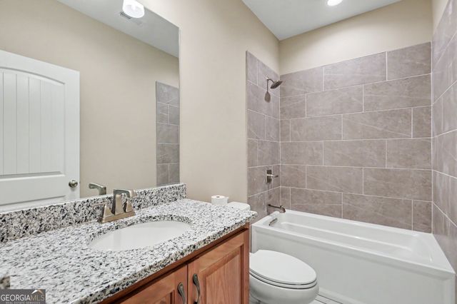 329 Hawks Nest Drive, Blairsville, GA 30512
