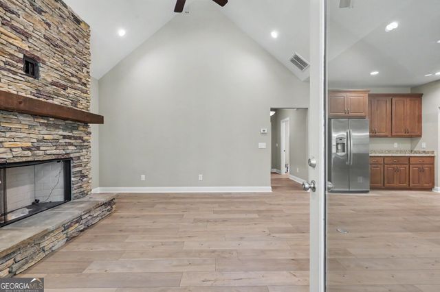 329 Hawks Nest Drive, Blairsville, GA 30512