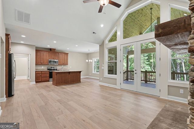 329 Hawks Nest Drive, Blairsville, GA 30512