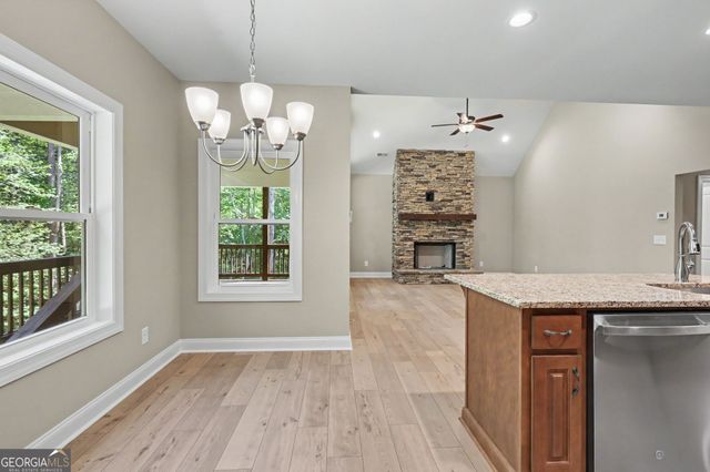 329 Hawks Nest Drive, Blairsville, GA 30512