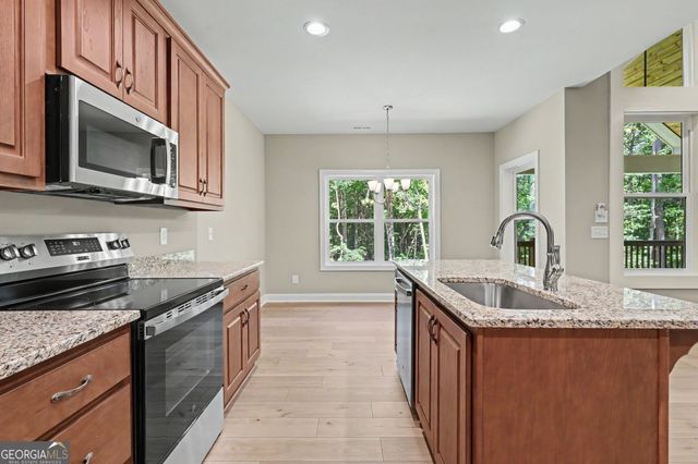 329 Hawks Nest Drive, Blairsville, GA 30512