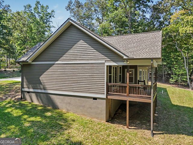 329 Hawks Nest Drive, Blairsville, GA 30512