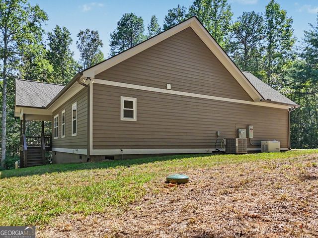 329 Hawks Nest Drive, Blairsville, GA 30512
