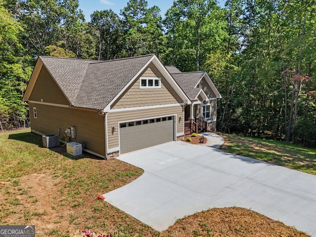 329 Hawks Nest Drive, Blairsville, GA 30512