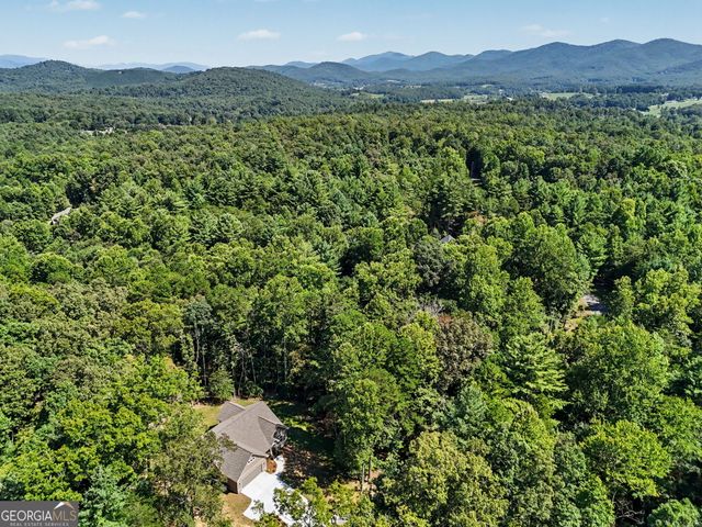 329 Hawks Nest Drive, Blairsville, GA 30512