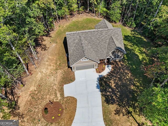 329 Hawks Nest Drive, Blairsville, GA 30512
