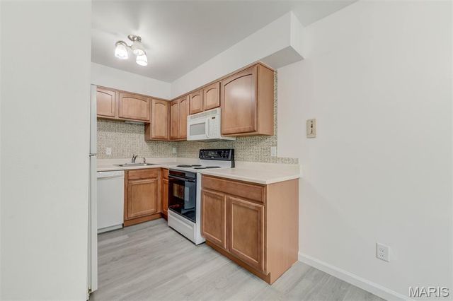 1405 Vadera Court, Fenton, MO 63026
