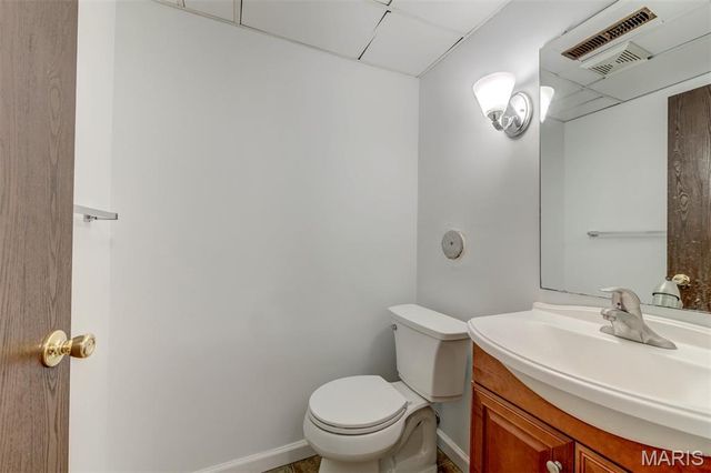 1405 Vadera Court, Fenton, MO 63026